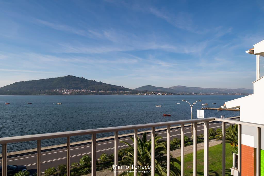 Minho Terrace Apartment Каминя Екстериор снимка
